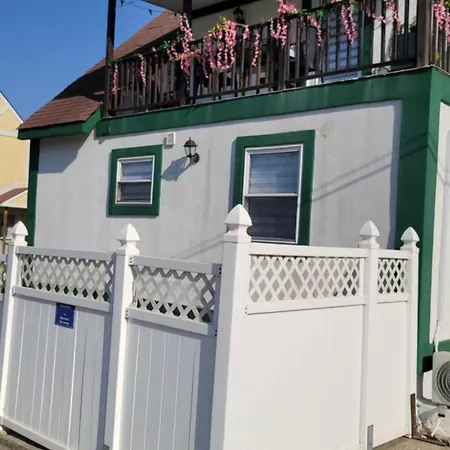 Malki's House In Livadi *
