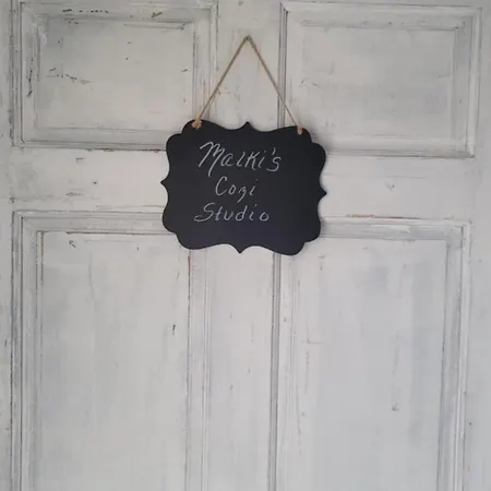 Malki's House In Livadi شقة