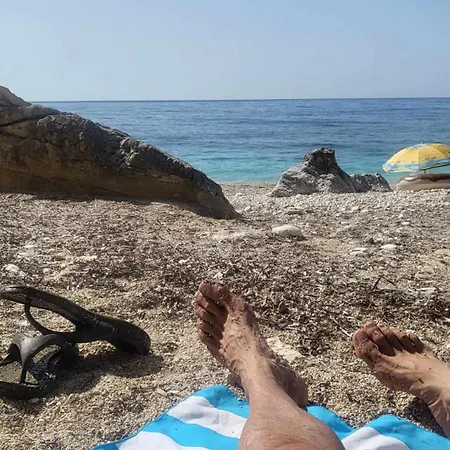Apartment Sharon's Island Get Away In Livadi Kondoyenadha