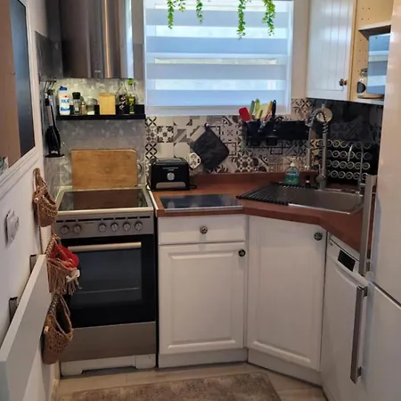 Apartment Malki's House In Livadi
