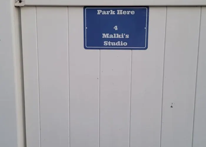 Malki's House In Livadi *