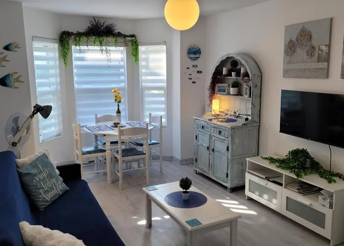 Apartment Malki's House In Livadi *