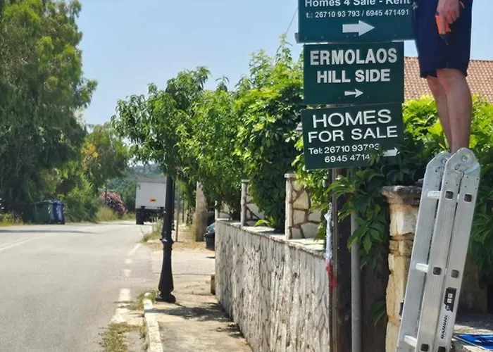 Apartment Malki's House In Livadi *